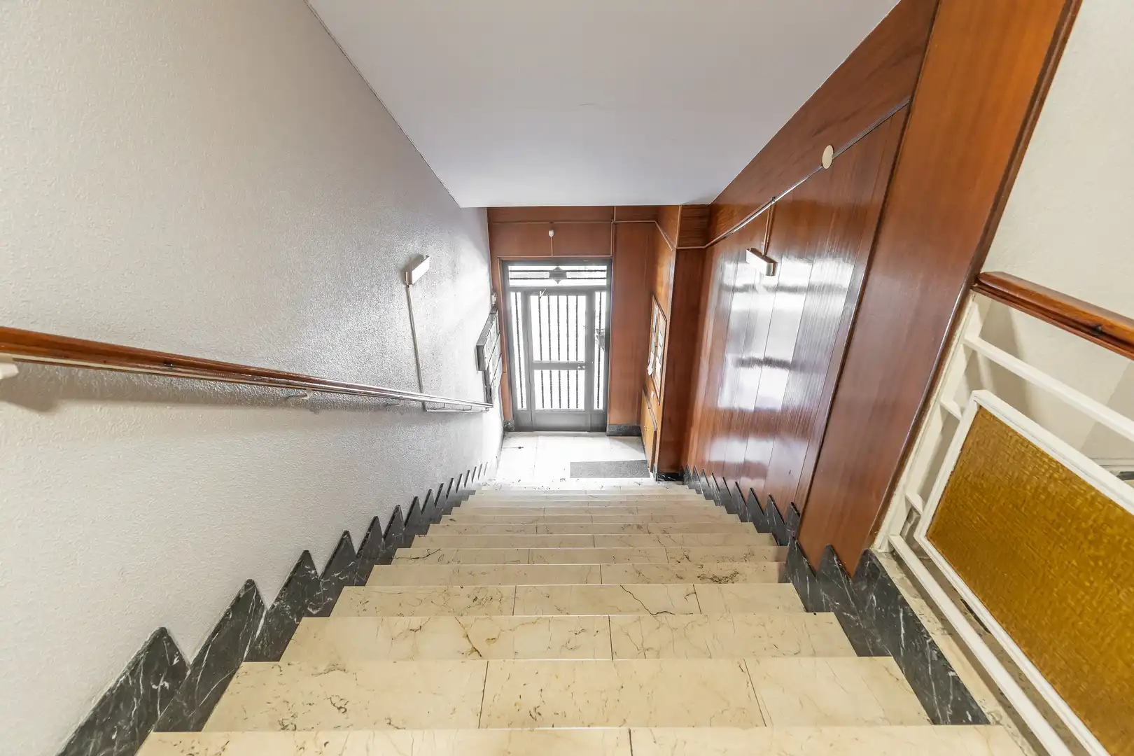 Piso en venta en Madrid con Calefacción y Terraza