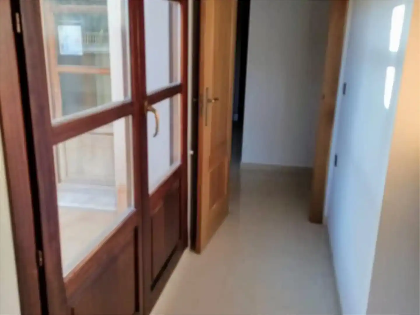 Wohnung zum Verkauf in Lorca mit Schwimmbad und Balkon