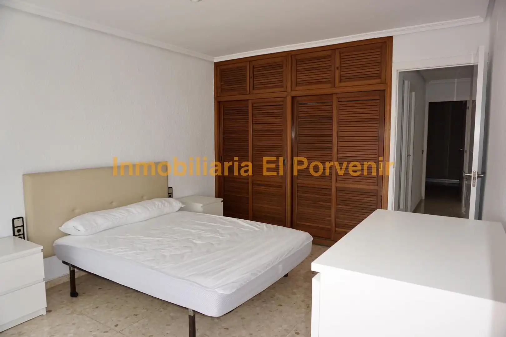 Habitación de Piso de alquiler en Torrent con Calefacción, Terraza y Balcón