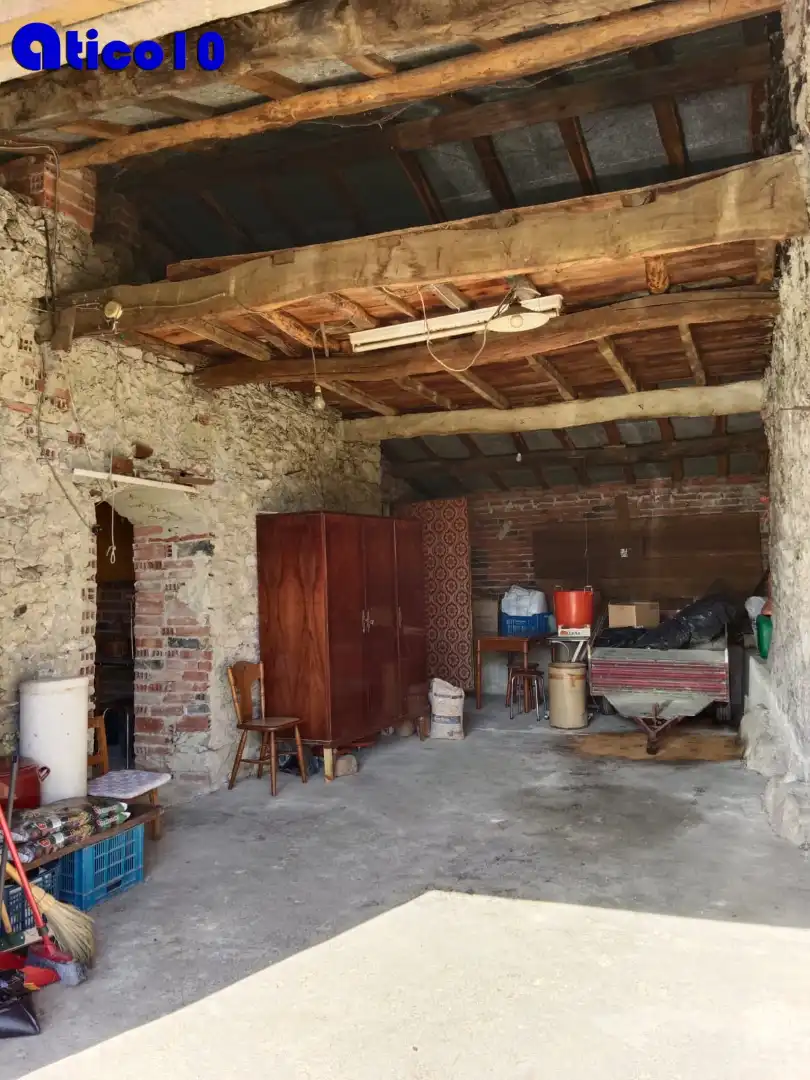 Casa o xalet en venda en Candamo amb Calefacció, Traster i Moblat