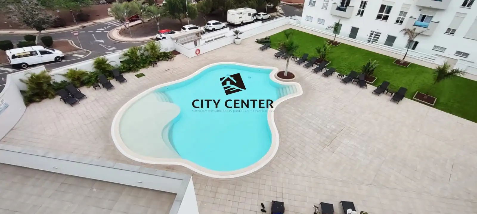 Piscina de Piso en venta en Arona con Parquet, Amueblado y Horno