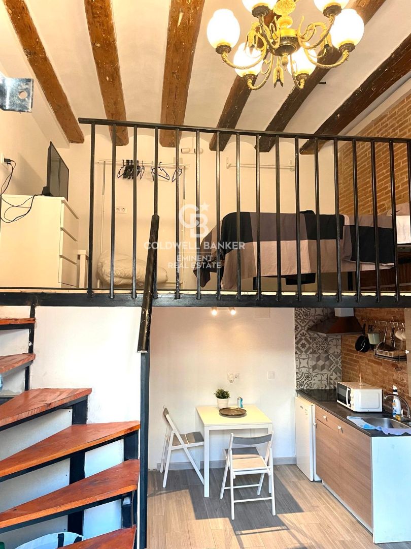 Balcony of Study for sale in  Barcelona Capital  with Air Conditioner, Parquet flooring and Furnished