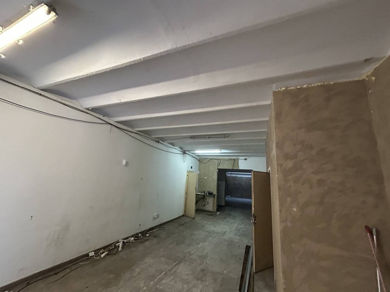 Premises for sale in Badalona