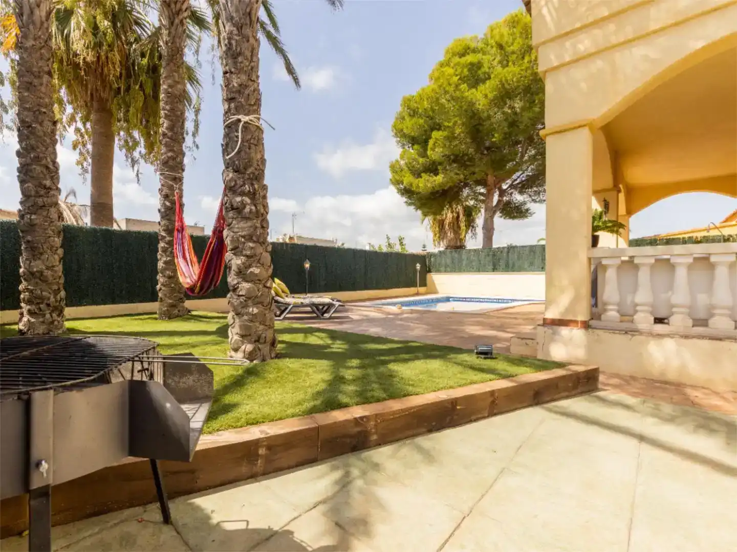 Piscina de Casa o xalet en venda en Deltebre amb Aire condicionat, Piscina i Balcó