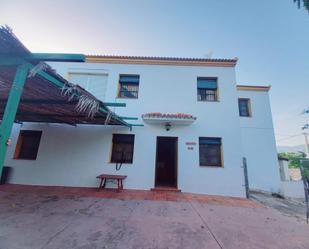 Vista exterior de Casa adosada en venda en Comares amb Terrassa i Traster