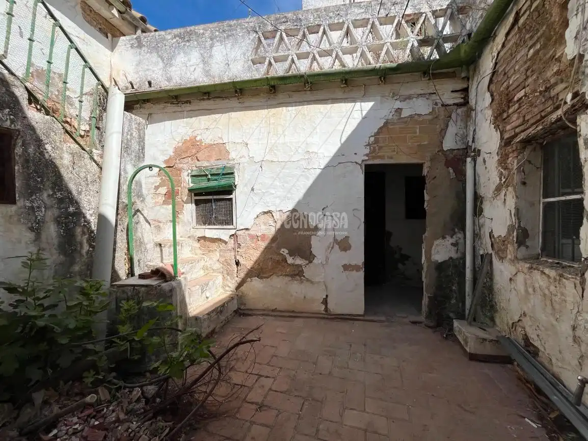 Casa o xalet en venda en Carmona amb Aire condicionat, Calefacció i Moblat