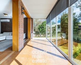 Exterior view of House or chalet for sale in Cerdanyola del Vallès  with Air Conditioner, Heating and Private garden