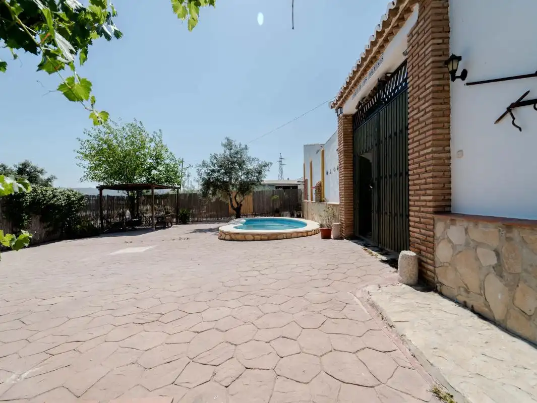 Jardín de Finca rústica en venta en Antequera con Aire acondicionado, Calefacción y Jardín privado