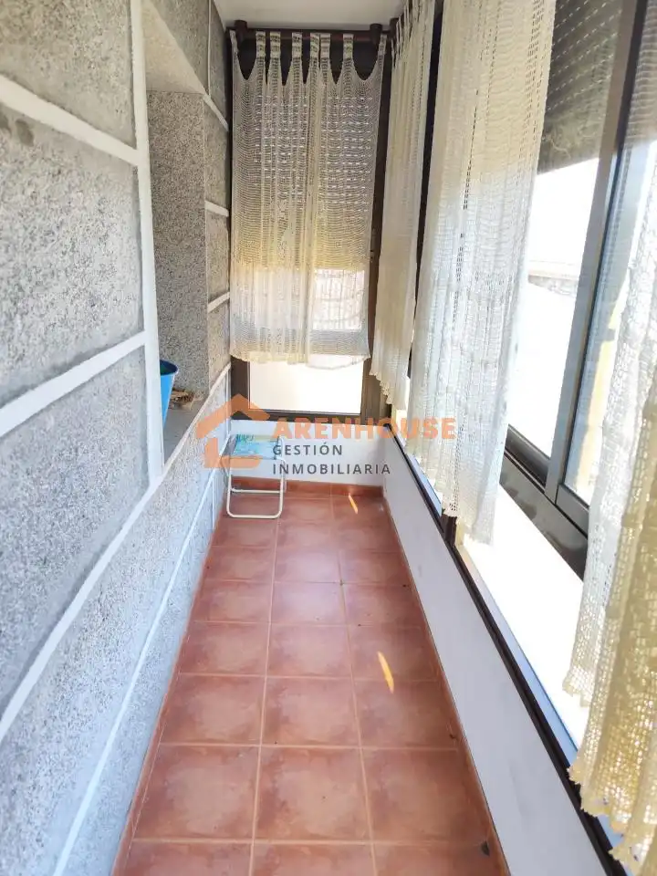 Balcony of Houses for sale in Xunqueira de Ambía  with Heating, Storage room and Furnished