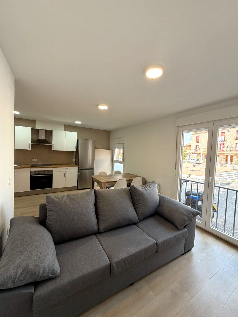 Wohnzimmer von Wohnung zur Miete in Portillo de Toledo mit Möbliert