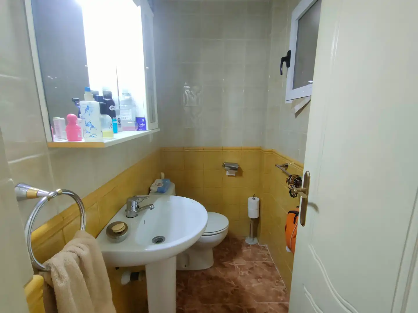 Baño de Casa adosada en venta en Murcia con Aire acondicionado, Terraza y Horno