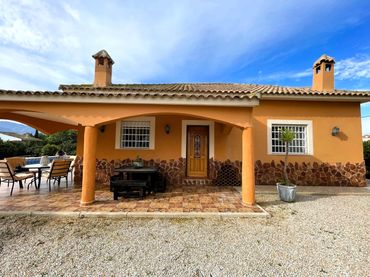 Villa mit Pool zur Miete in Pedanías Oeste