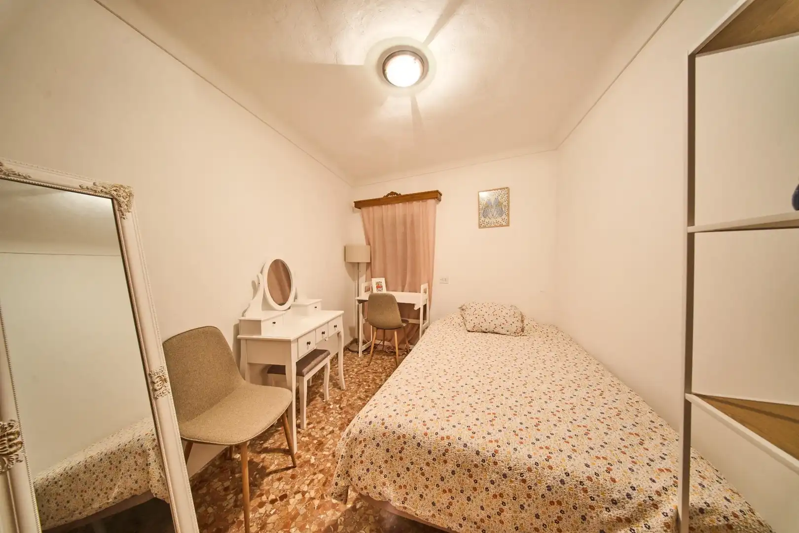 Dormitori de Casa o xalet en venda en Íllora