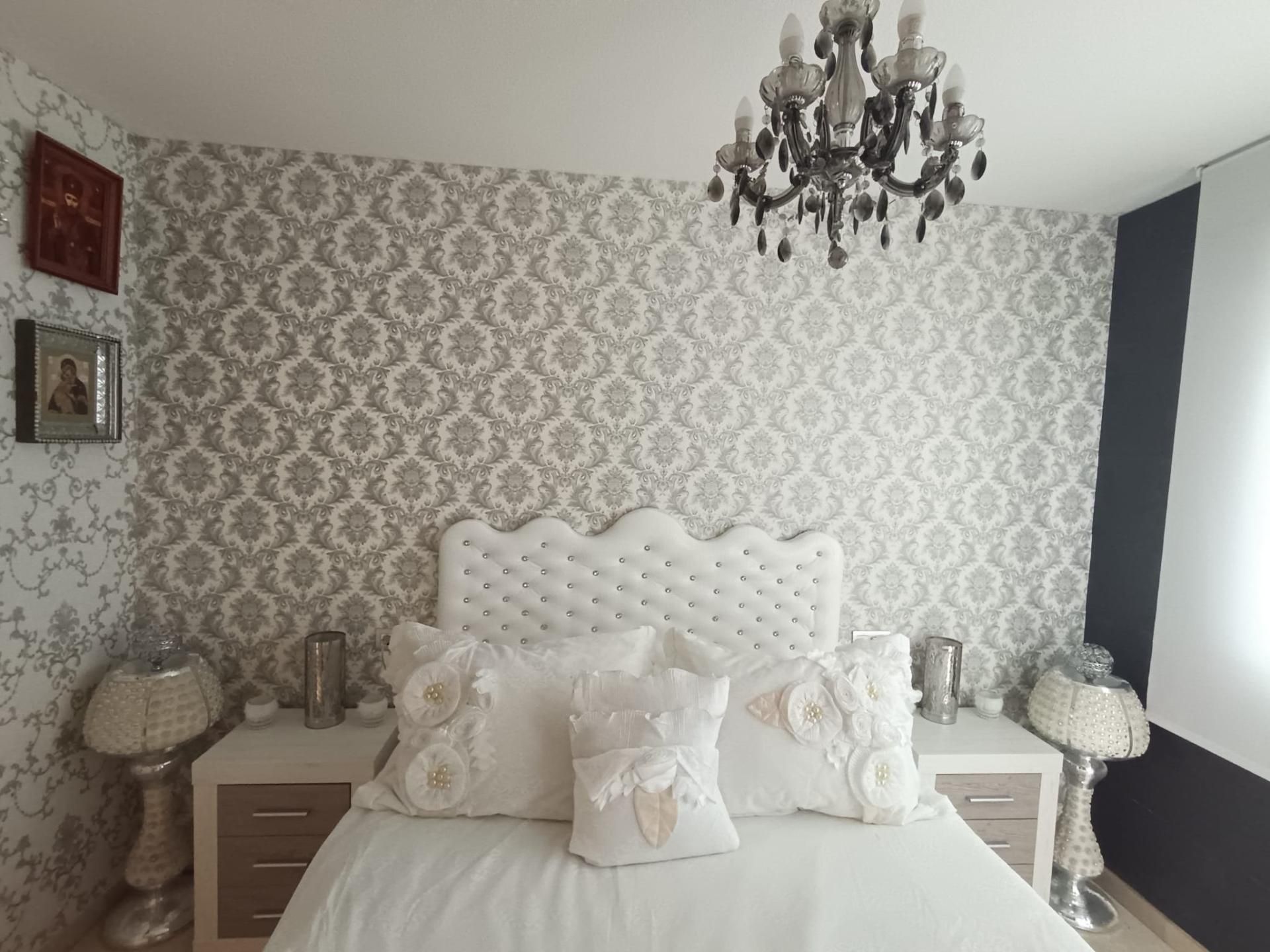 Habitación de Casa adosada en venta en Petrer con Aire acondicionado, Calefacción y Piscina comunitaria