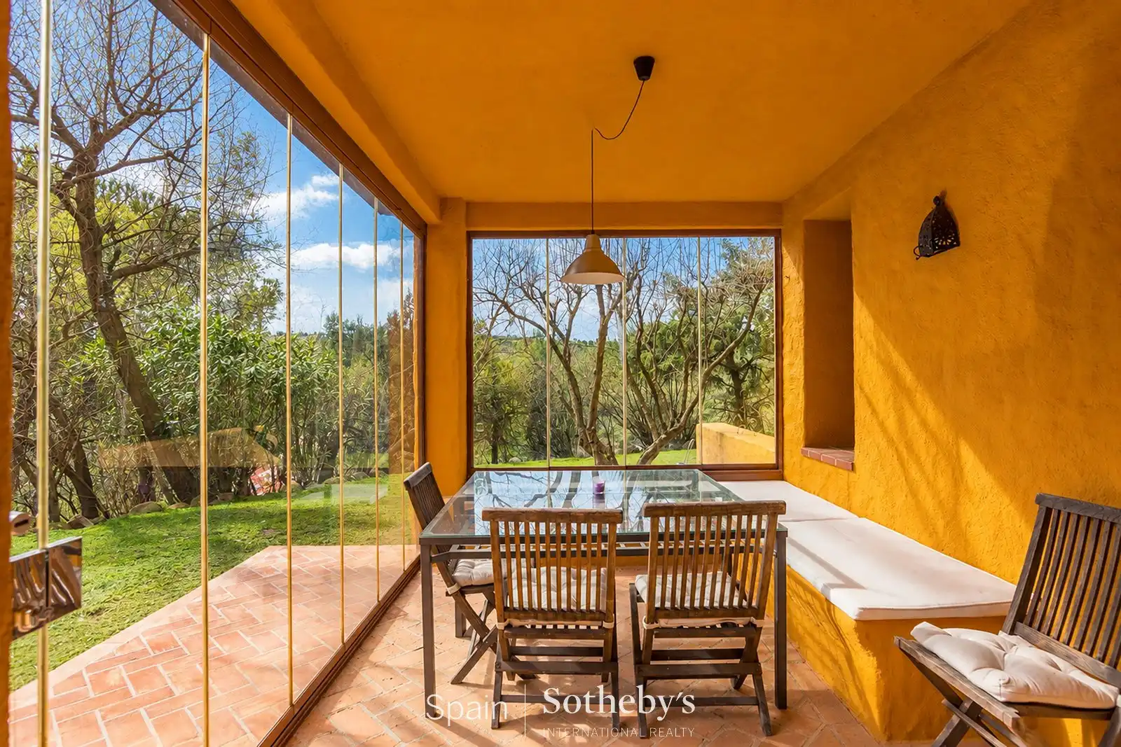Terraza de Casa o chalet en venta en Las Rozas de Madrid con Aire acondicionado, Calefacción y Jardín privado