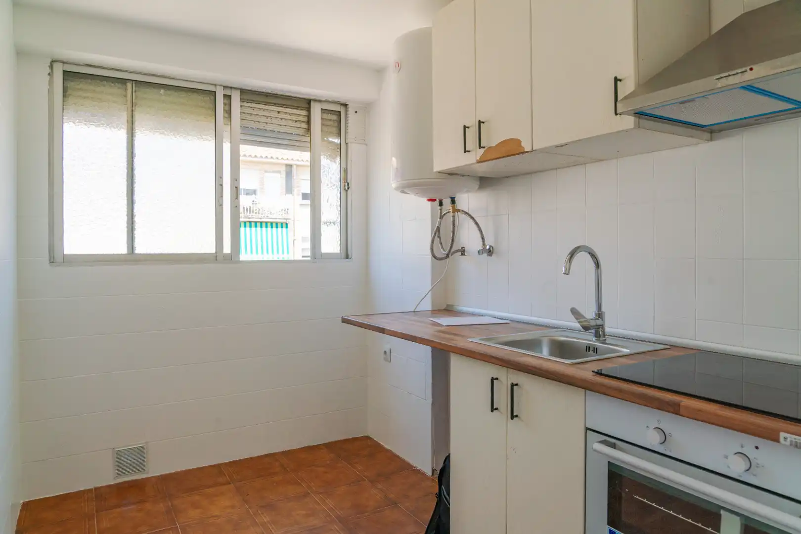 Cocina de Piso en venta en Zaragoza con Calefacción, Parquet y Terraza