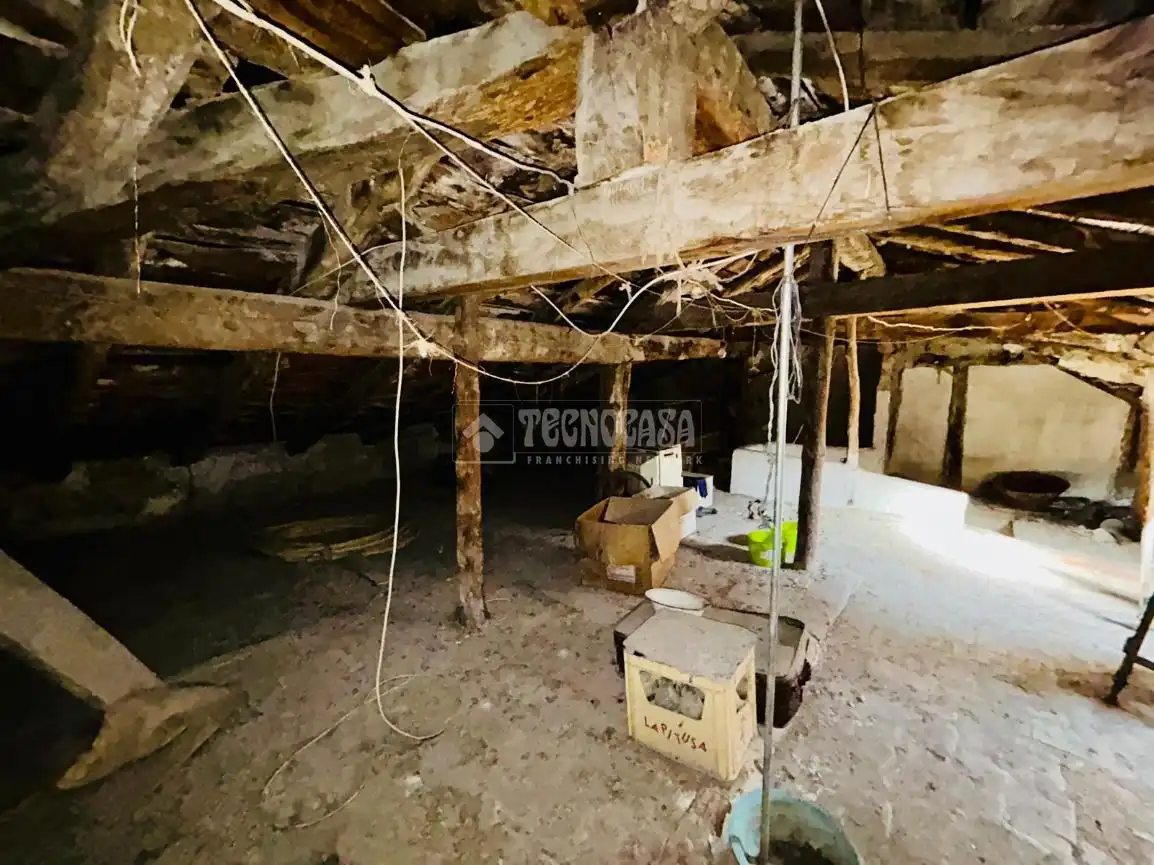 Casa adosada en venta en Camporredondo