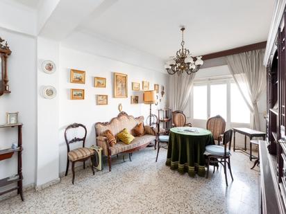 Living room of Flat for sale in  Granada Capital  with Balcony