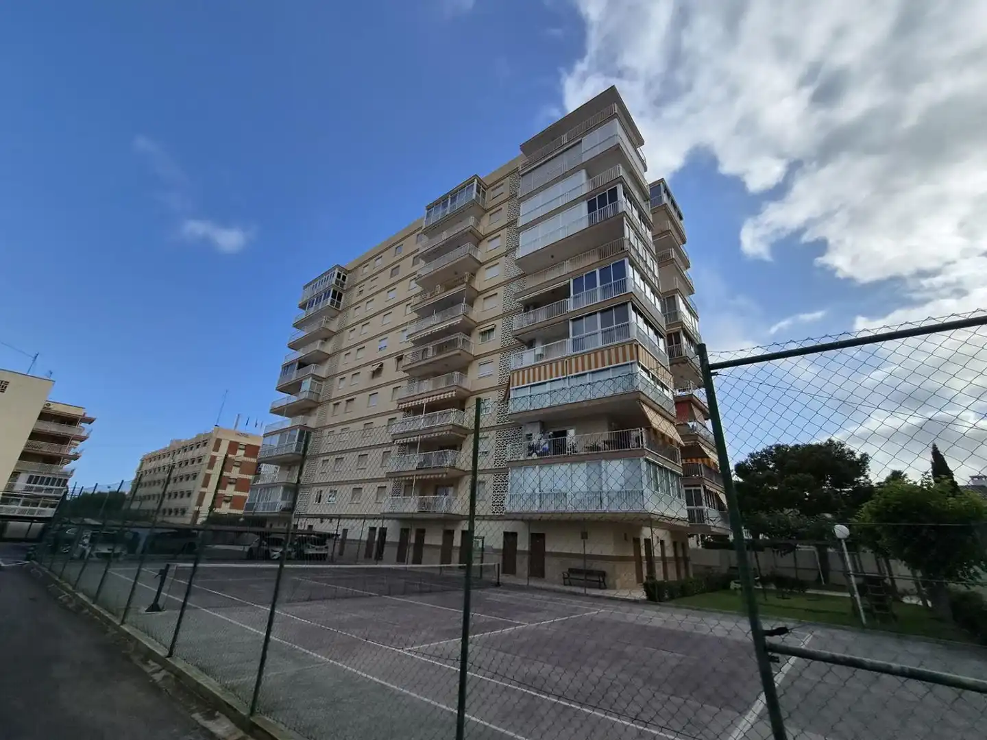 Vista exterior de Apartamento de alquiler en Benicasim / Benicàssim con Terraza y Amueblado