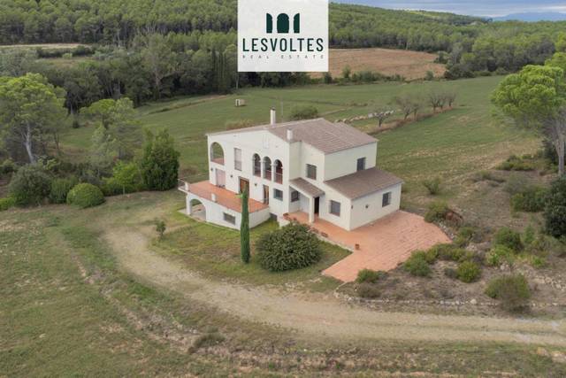 Casa-chalet en Venta en principal en Vilopriu