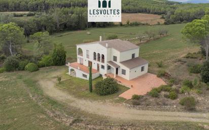 Vista exterior de Casa o xalet en venda en Colomers amb Calefacció, Jardí privat i Terrassa