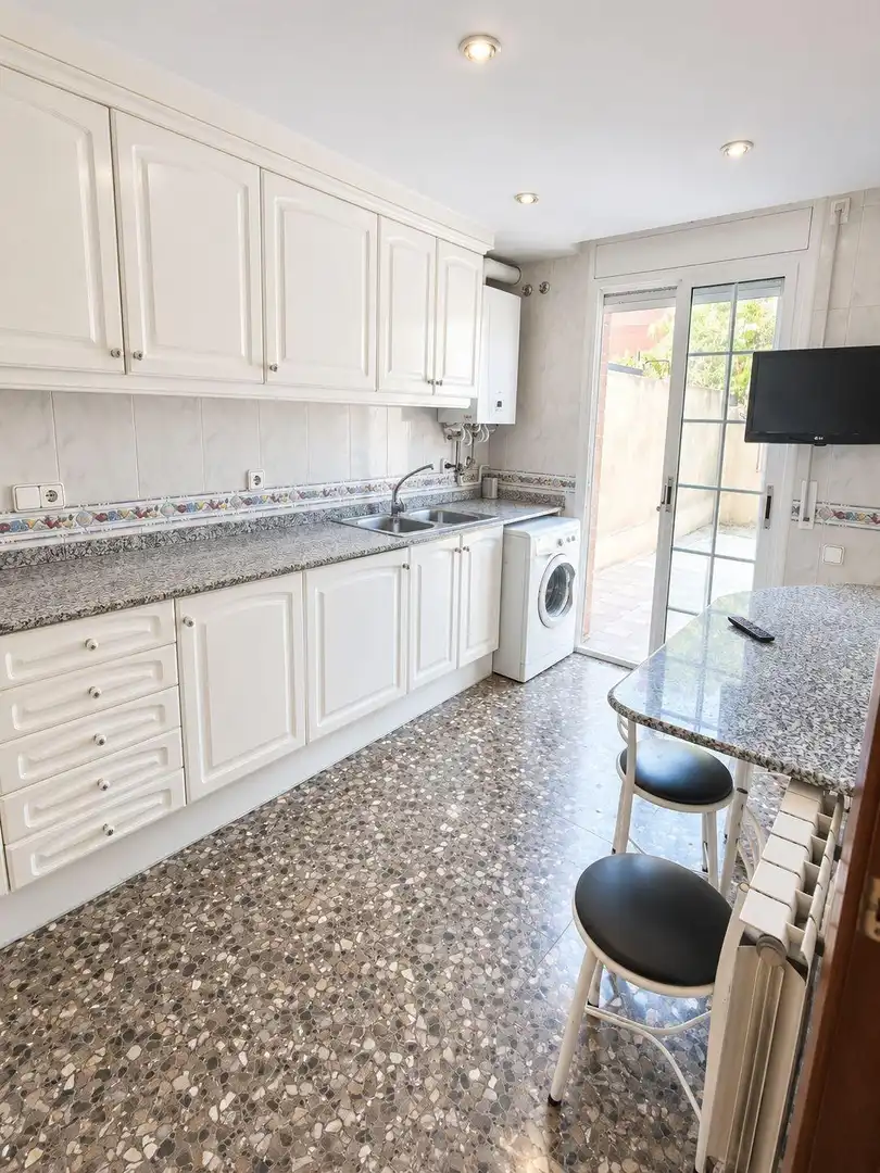 Cocina de Dúplex en venta en Montcada i Reixac con Calefacción y Terraza
