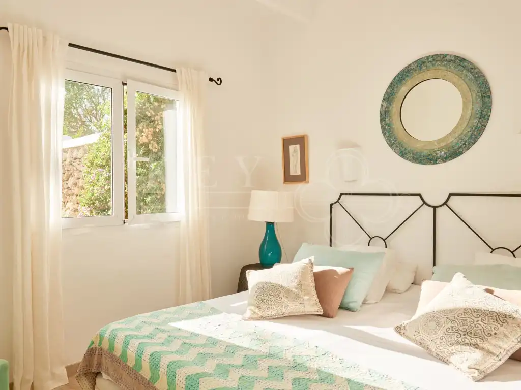 Bedroom of Houses for sale in Es Castell  with Air Conditioner, Heating and Private garden