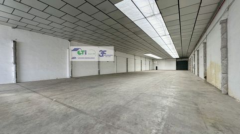 Foto 2 von Fabrikhallen zur Miete in Poligono Santa Fe, Valdespartera, Zaragoza Capital