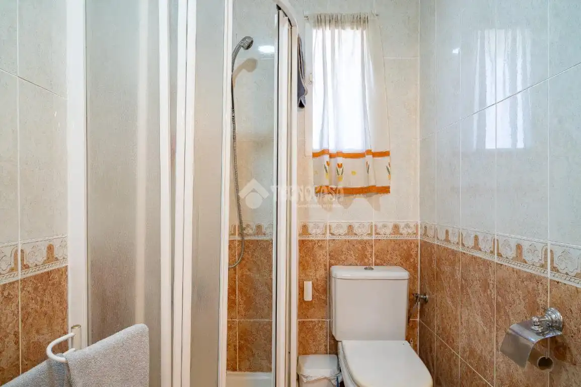 Bathroom of Flat for sale in Villacarrillo, Jaén
