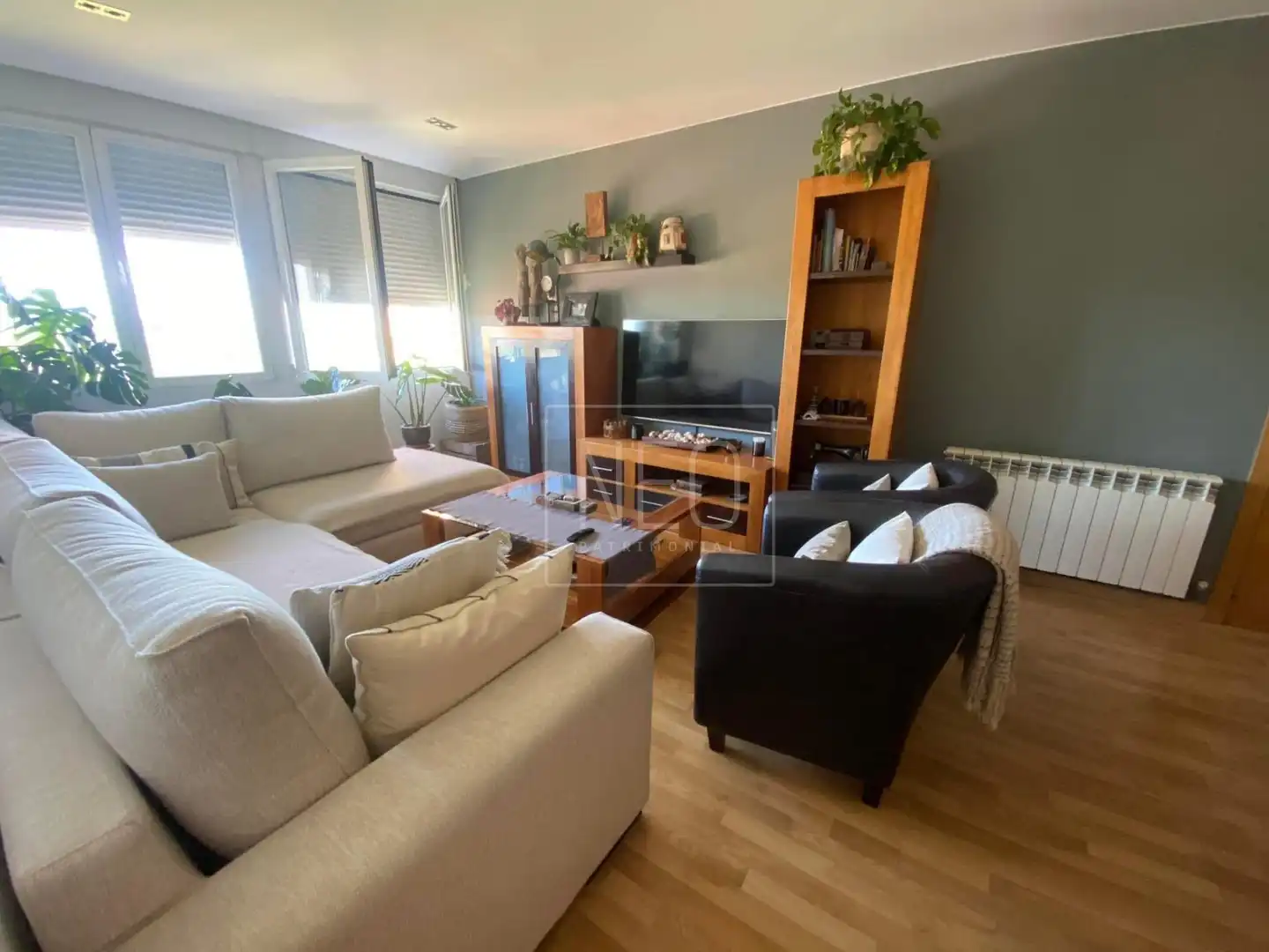 Living room of Flat for sale in Alcalá de Henares  with Air Conditioner and Heating