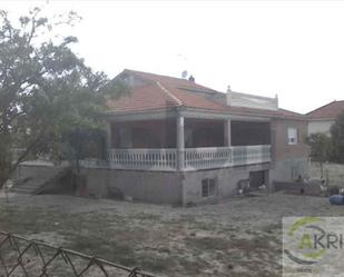 Exterior view of House or chalet for sale in Fuentidueña de Tajo