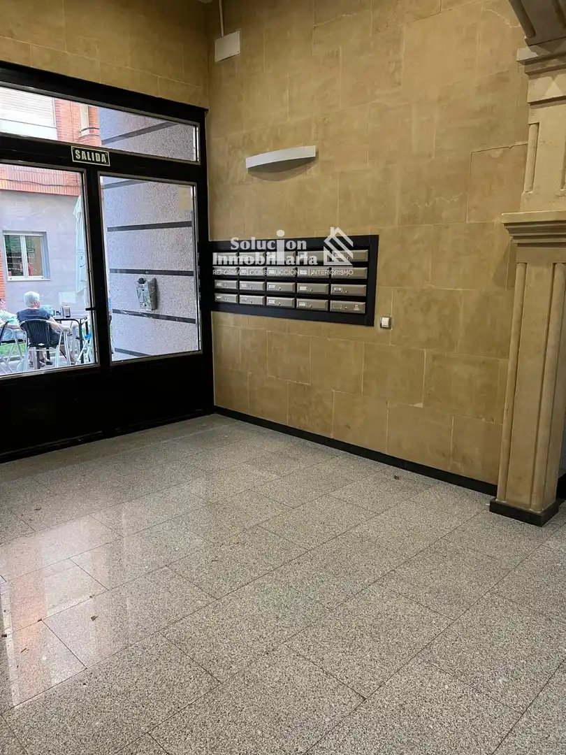 Apartament en venda en Salamanca amb Calefacció, Terrassa i Moblat