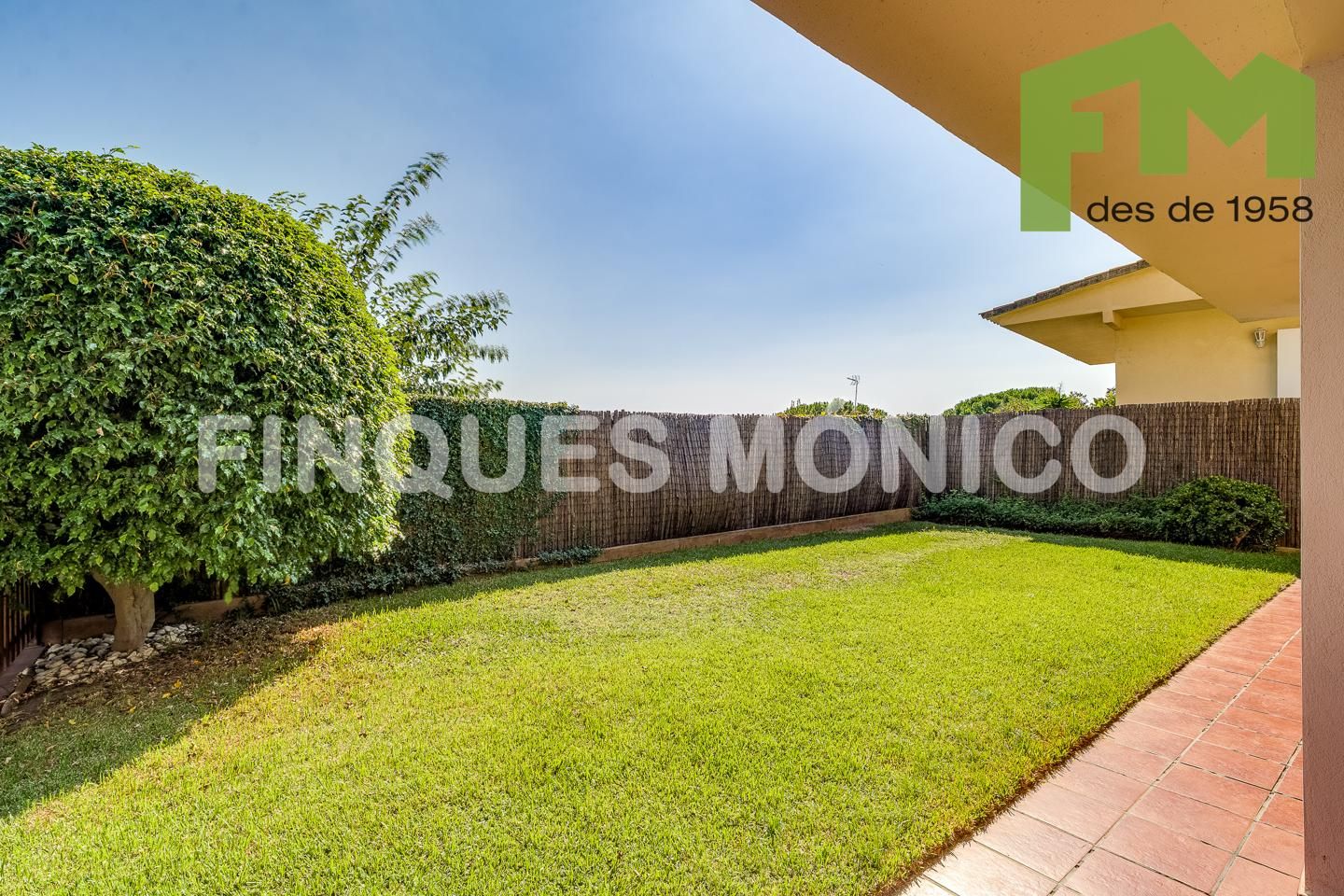 Garden of House or chalet for sale in Premià de Dalt  with Air Conditioner, Heating and Private garden