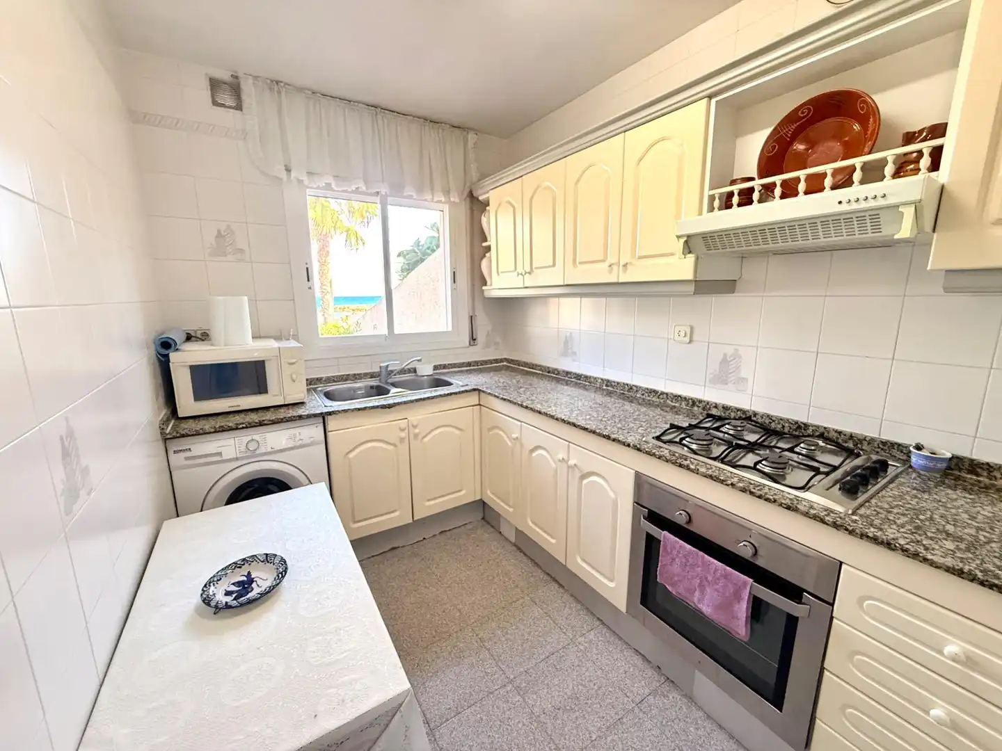 Cocina de Casa adosada en venta en Prat de Vilanova
