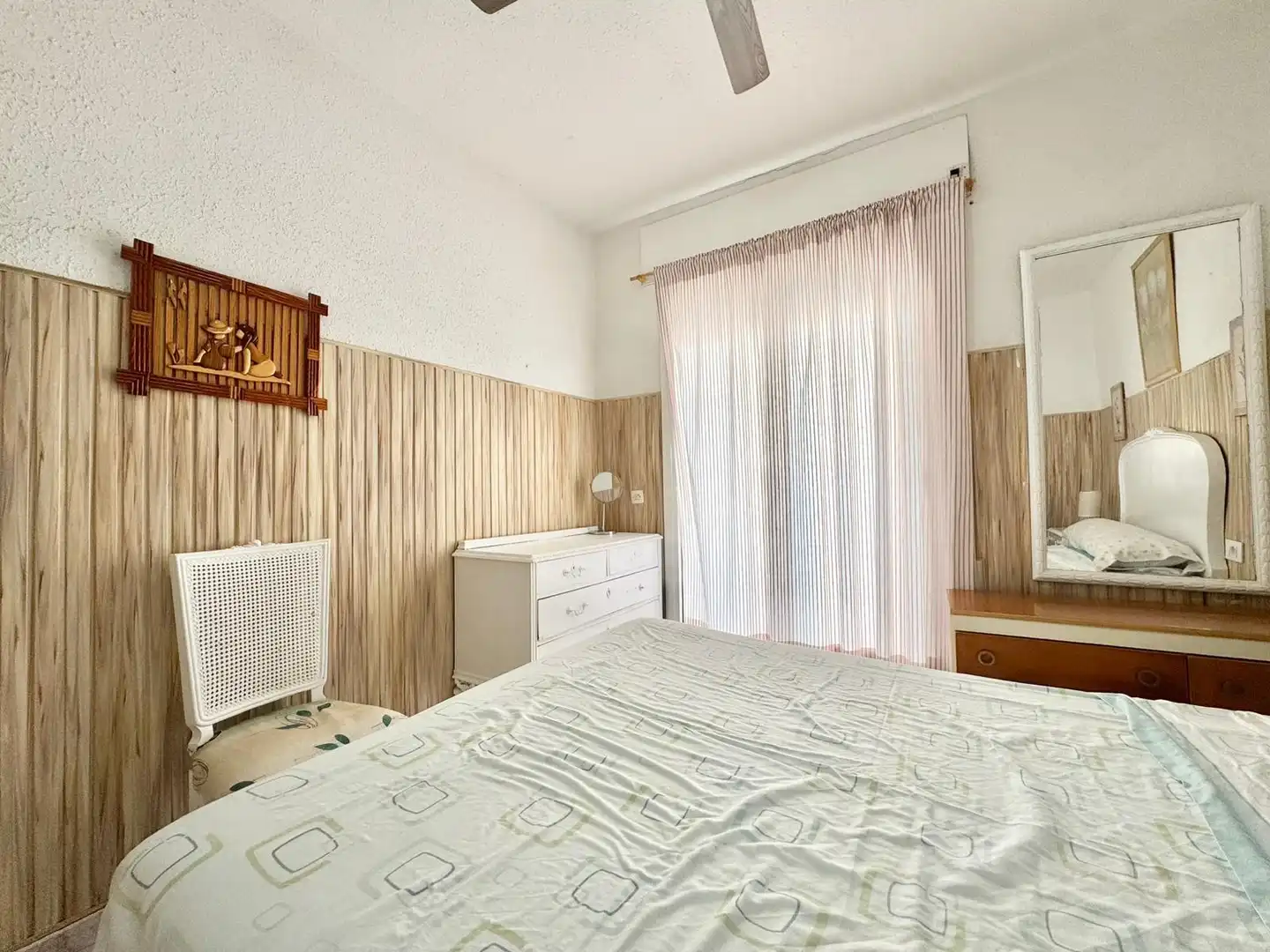 Bedroom of Apartments for rent in Torrevieja  with Heating, Furnished and Washing machine
