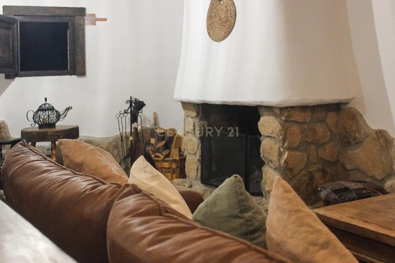 Sala d'estar de Casa o xalet en venda en Casas de Don Pedro amb Traster i Piscina