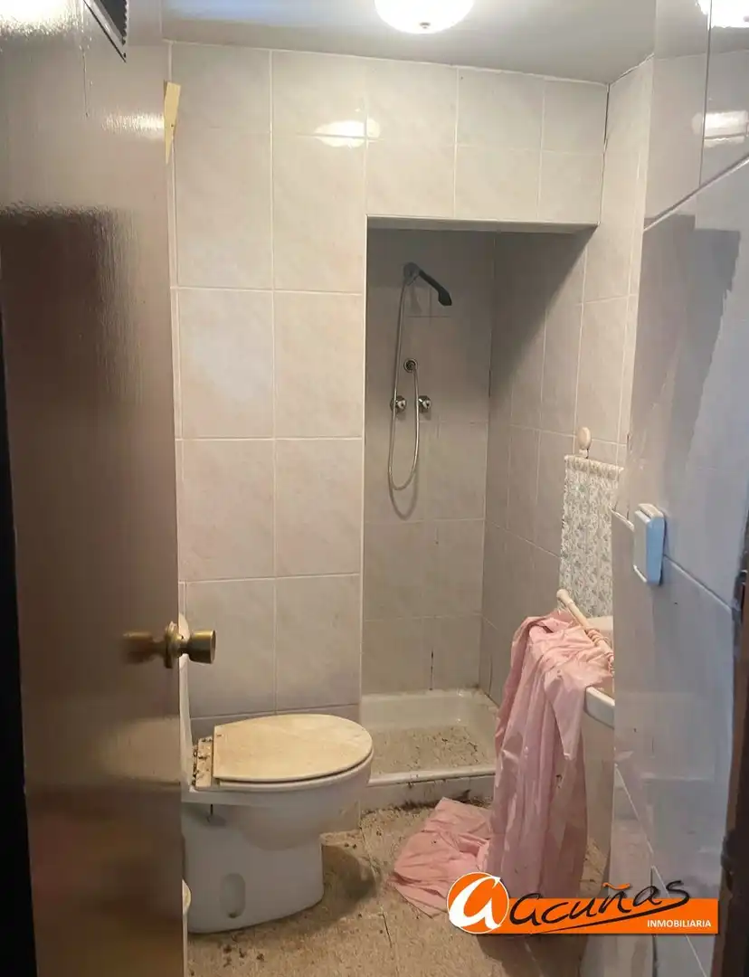 Bany de Casa adosada en venda en Fuente de Piedra amb Traster