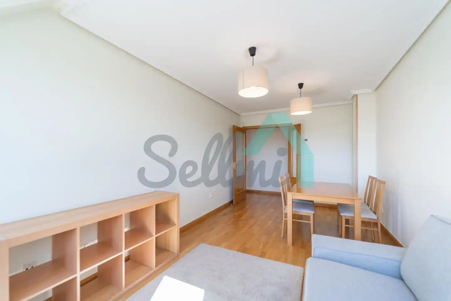 Flat with lift to rent in Calle Juan Antonio Álvarez Rabanal, imagen 4