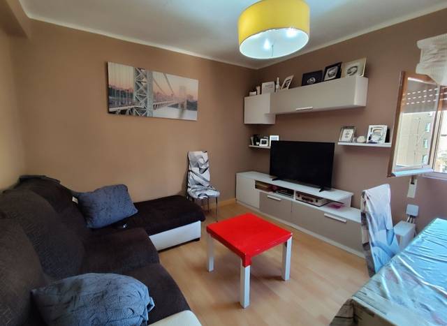 Piso en Venta en San Pedro de la Fuente