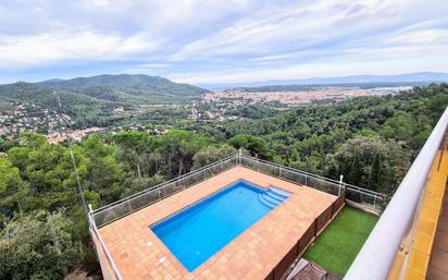 Swimming pool of House or chalet for sale in Castellar del Vallès  with Heating, Private garden and Parquet flooring