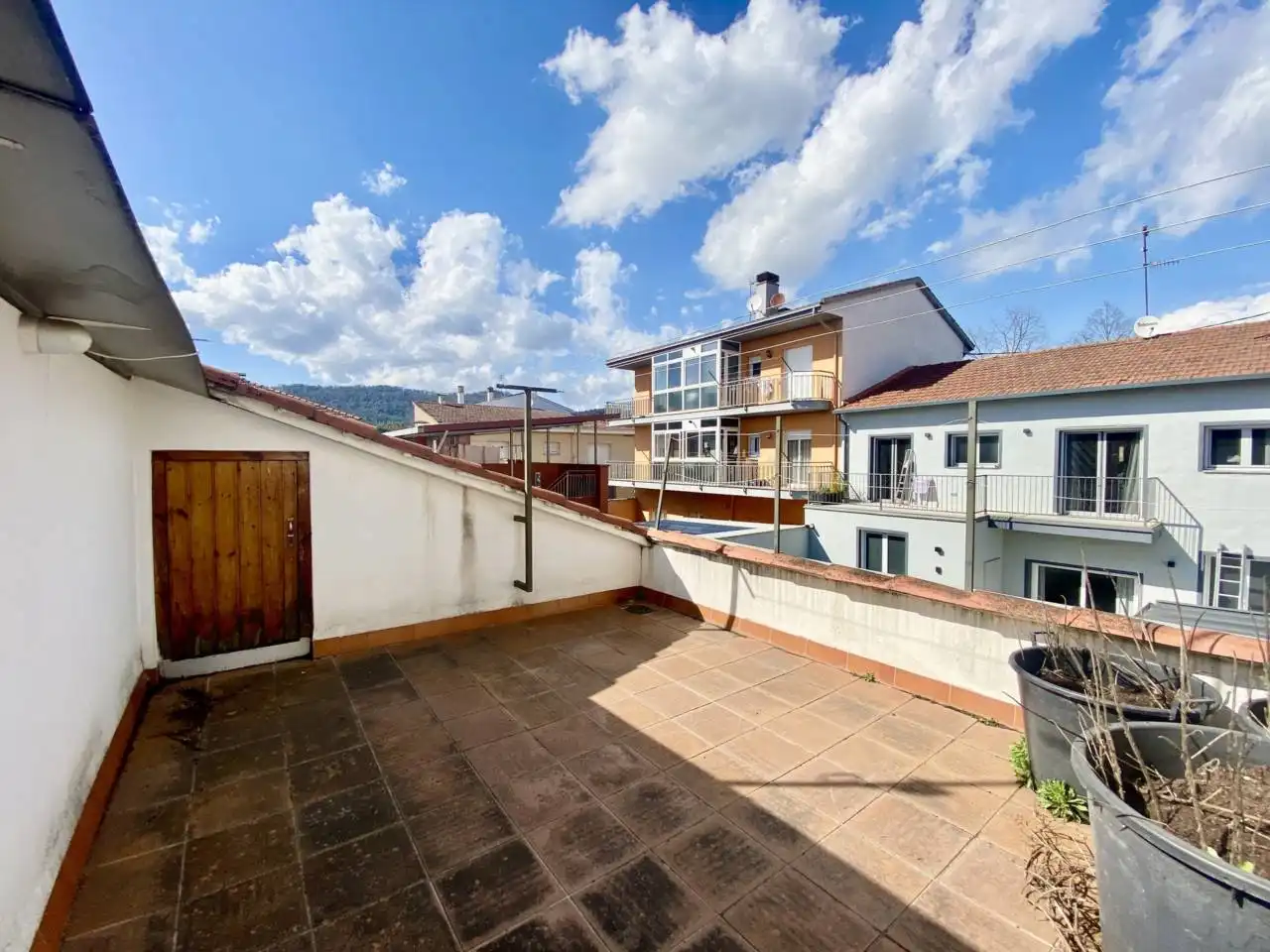 Terraza de Casa adosada en venta en Olot con Calefacción, Jardín privado y Terraza