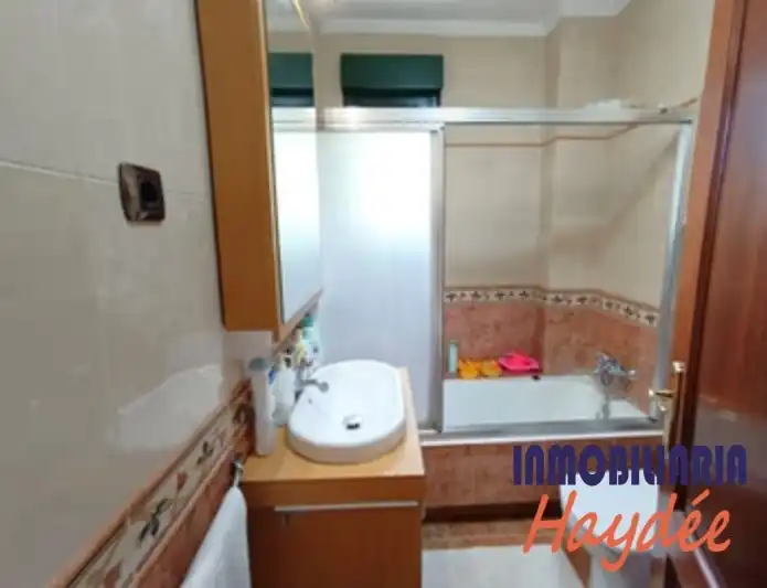 Baño de Casa o chalet en venta en Berango con Calefacción, Terraza y Trastero