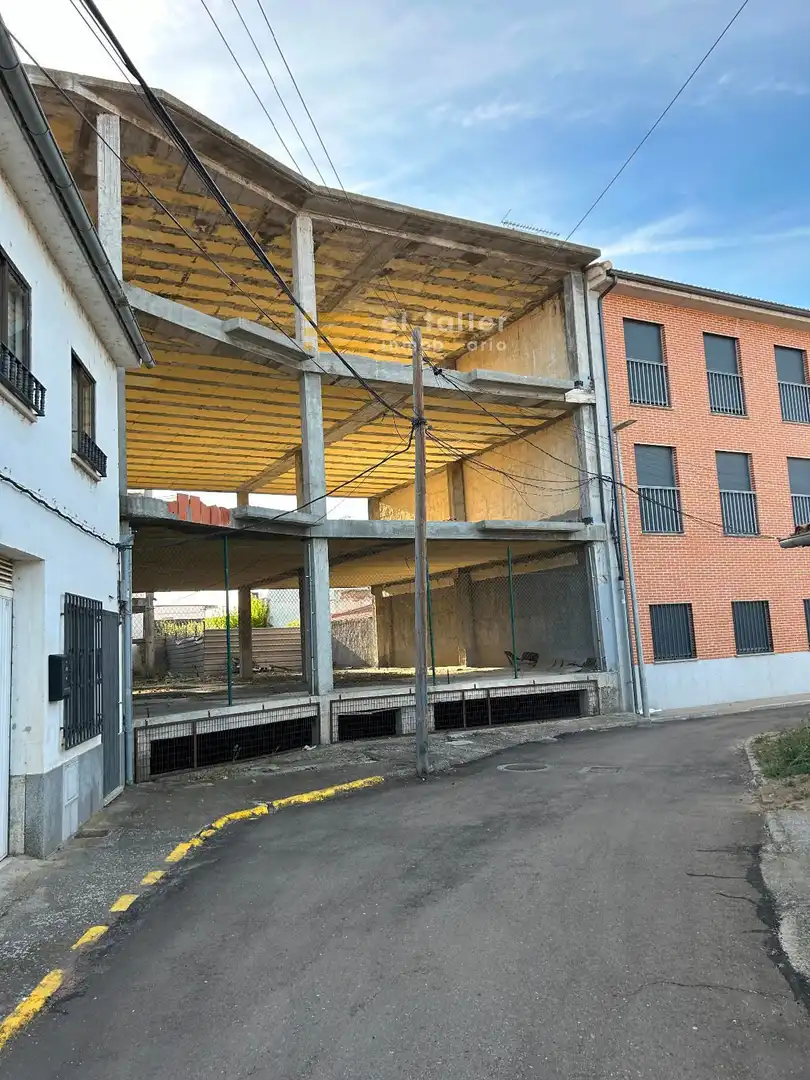 Vista exterior de Casa adosada en venda en Calvarrasa de Abajo