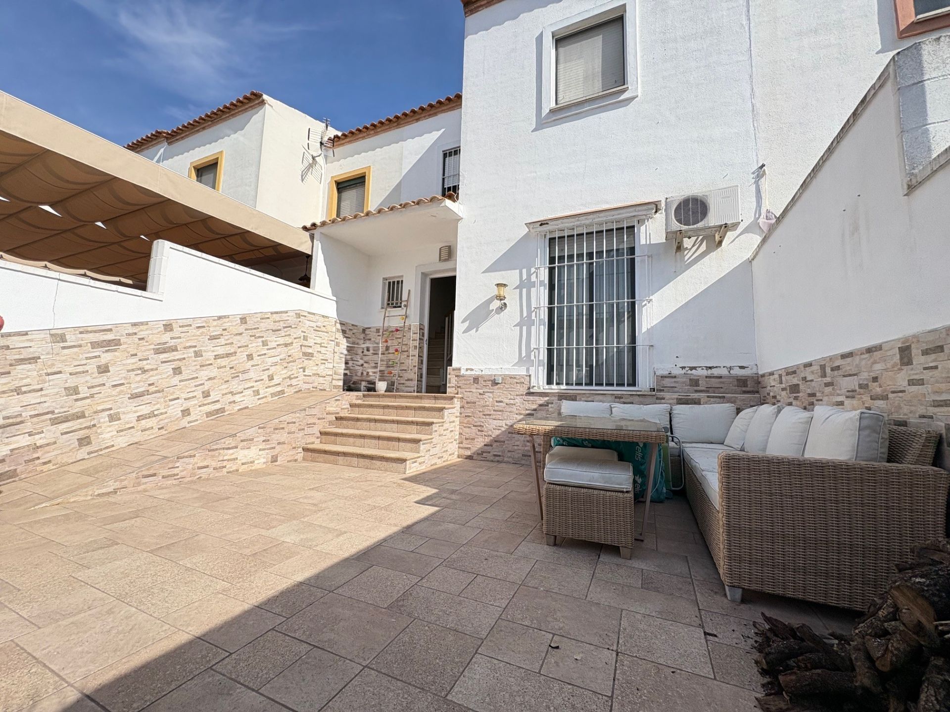 Single-family semi-detached for sale in Núcleo urbano