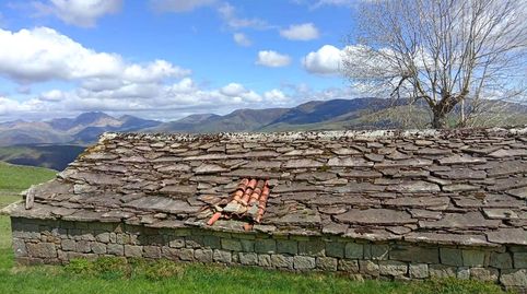 Foto 5 de Finca rústica en venta en San Pedro del Romeral, Cantabria