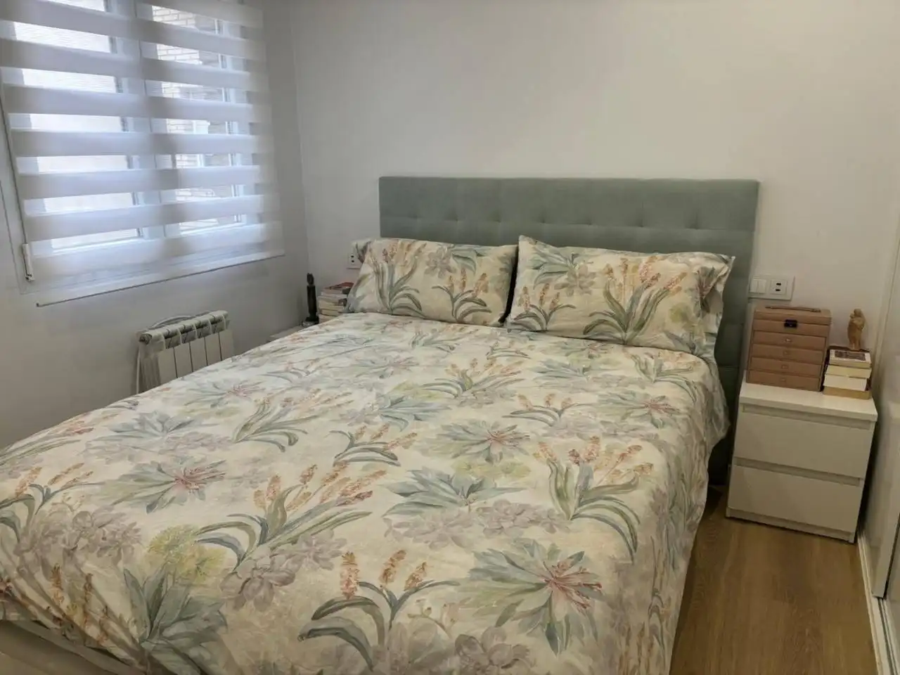 Habitación de Piso en venta en Madrid con Calefacción, Terraza y Trastero