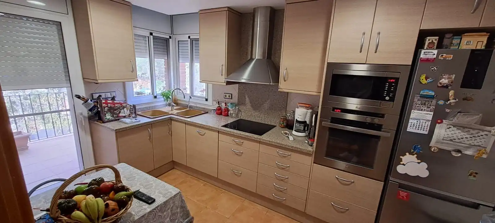 Cocina de Casa o chalet en venta en Vallirana con Aire acondicionado, Calefacción y Terraza