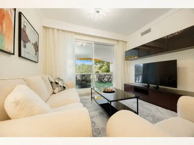 Apartament amb piscina de lloguer a Urbanización la Alzambra 11, imagen 3