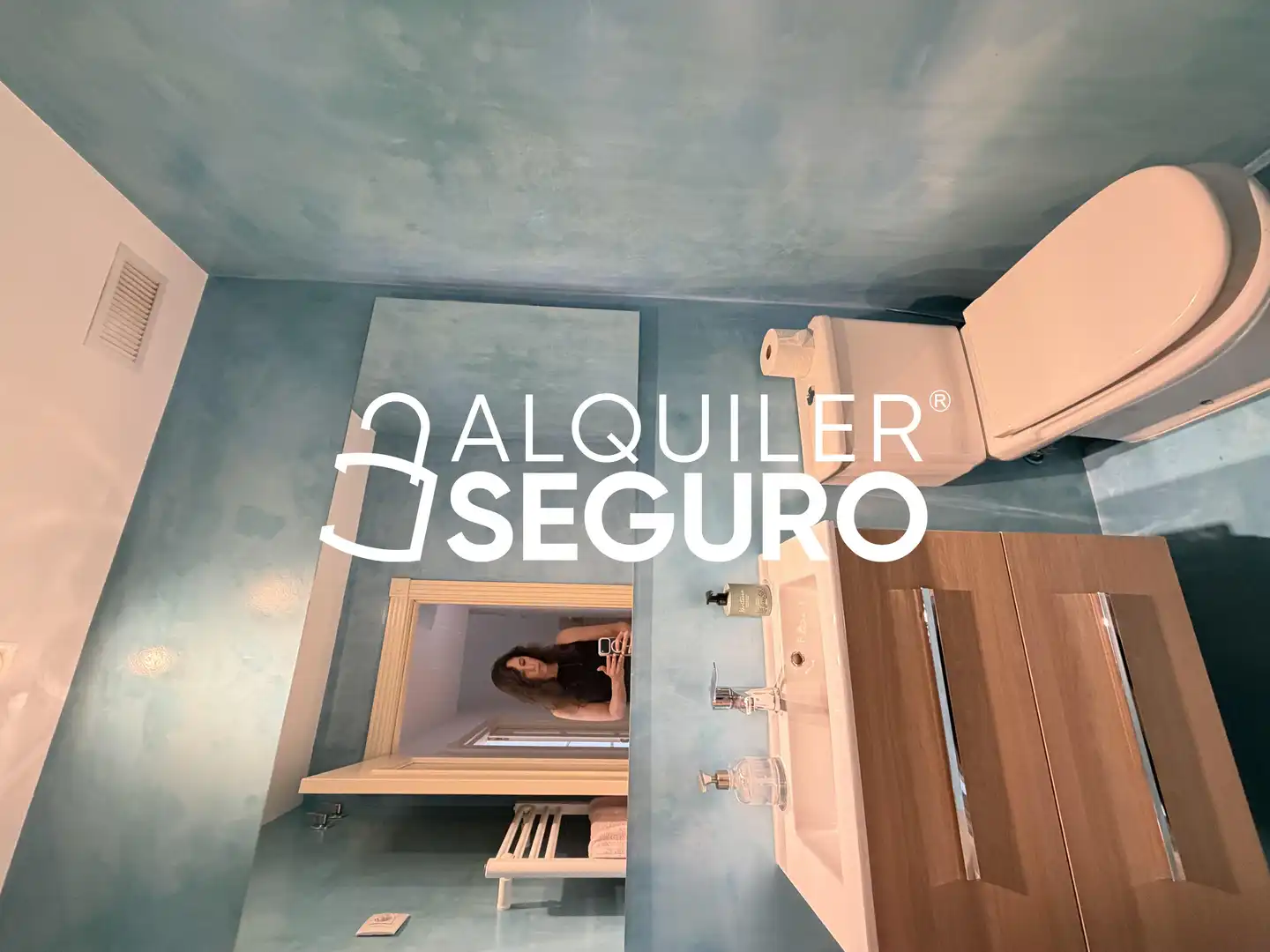Baño de Piso de alquiler en Las Rozas de Madrid con Calefacción y Piscina