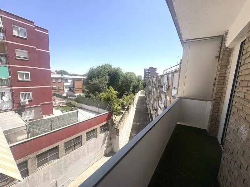 Pis en venda a SAN CIPRIANO, Casco histórico de Vicálvaro